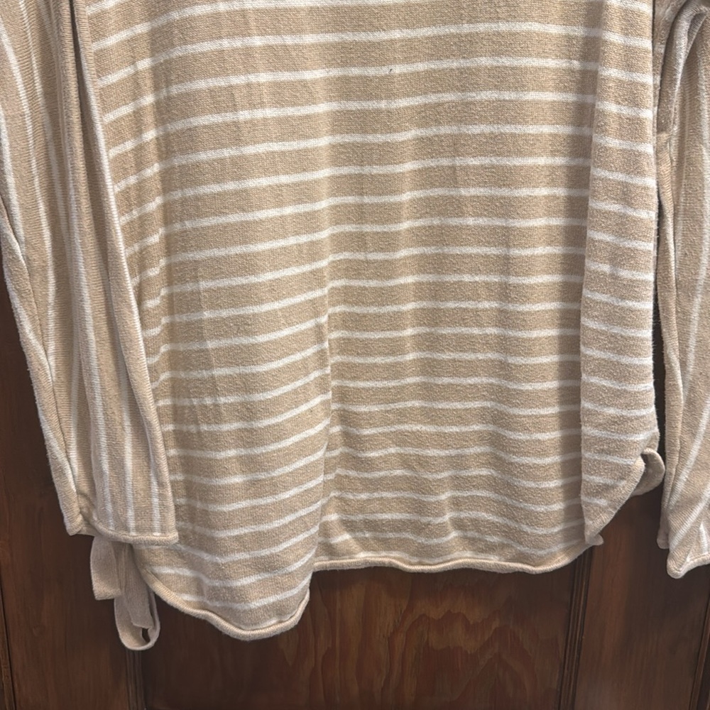 Michael Kors Women’s Tan White Stripe Pullover Sweater Ties On The Side - Picture 11 of 12
